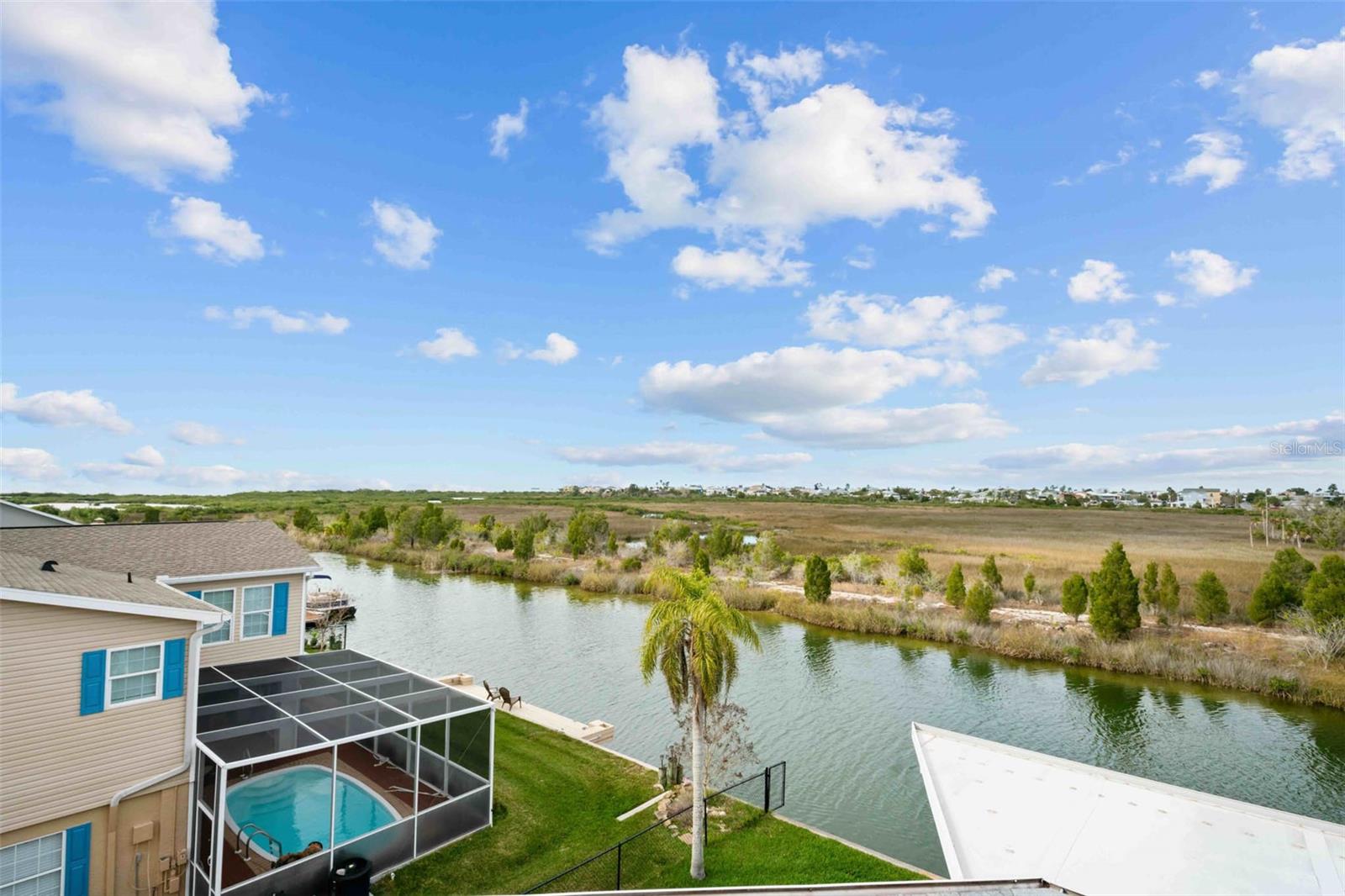 HERNANDO BEACH - Residential