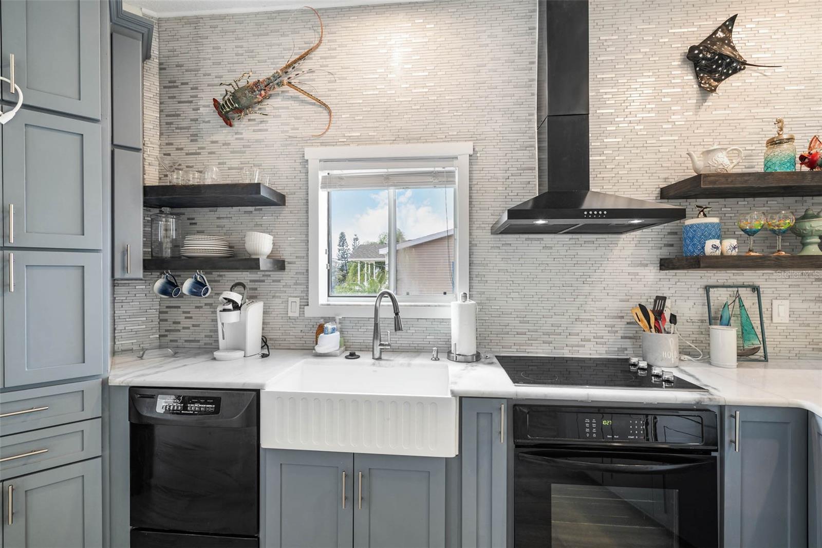 HERNANDO BEACH - Residential