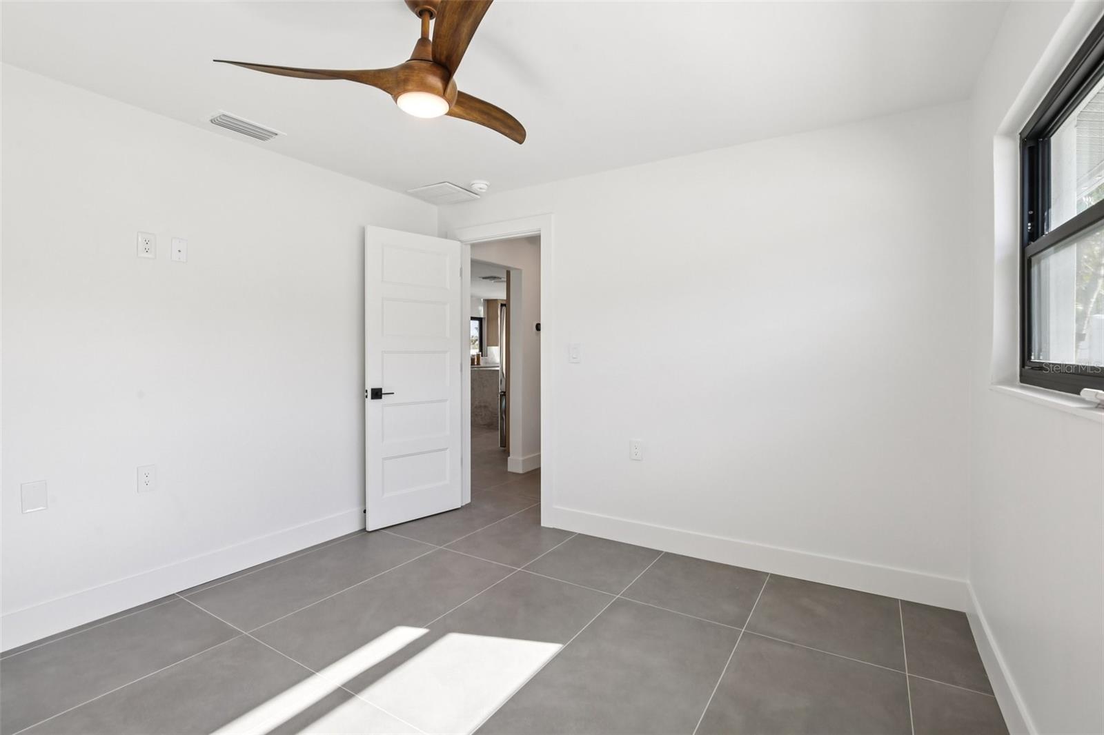 CAPRI ISLE SUB - Residential