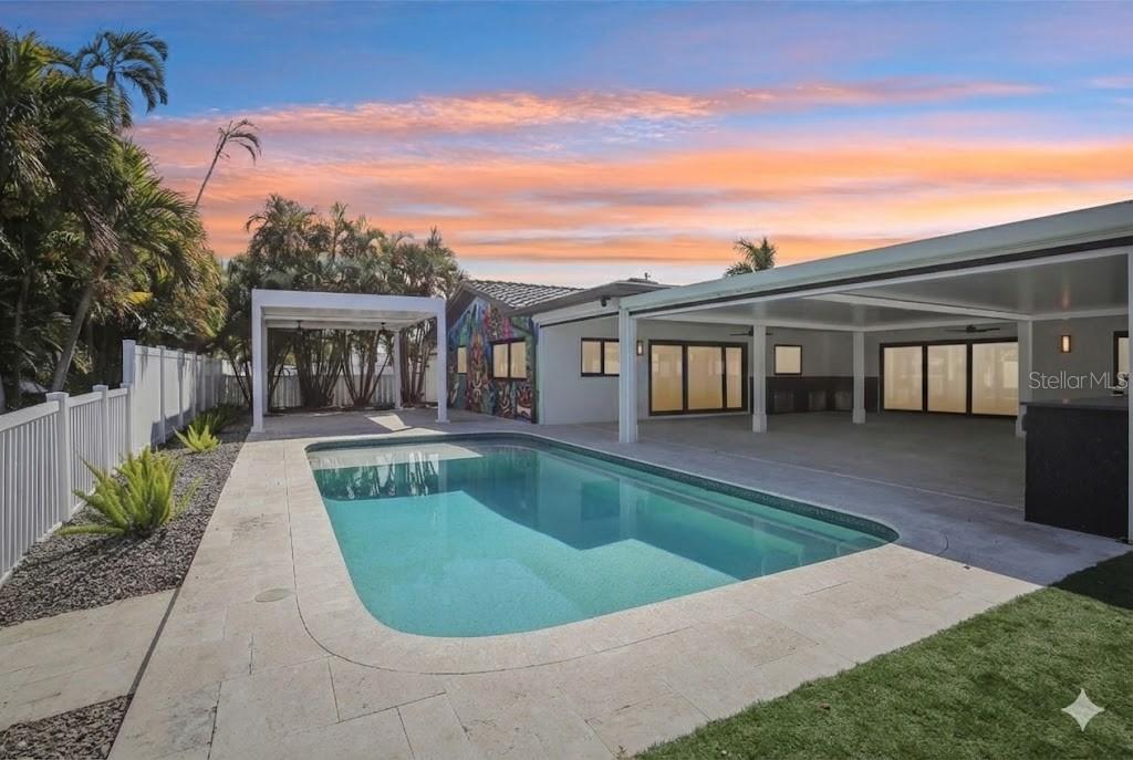 CAPRI ISLE SUB - Residential