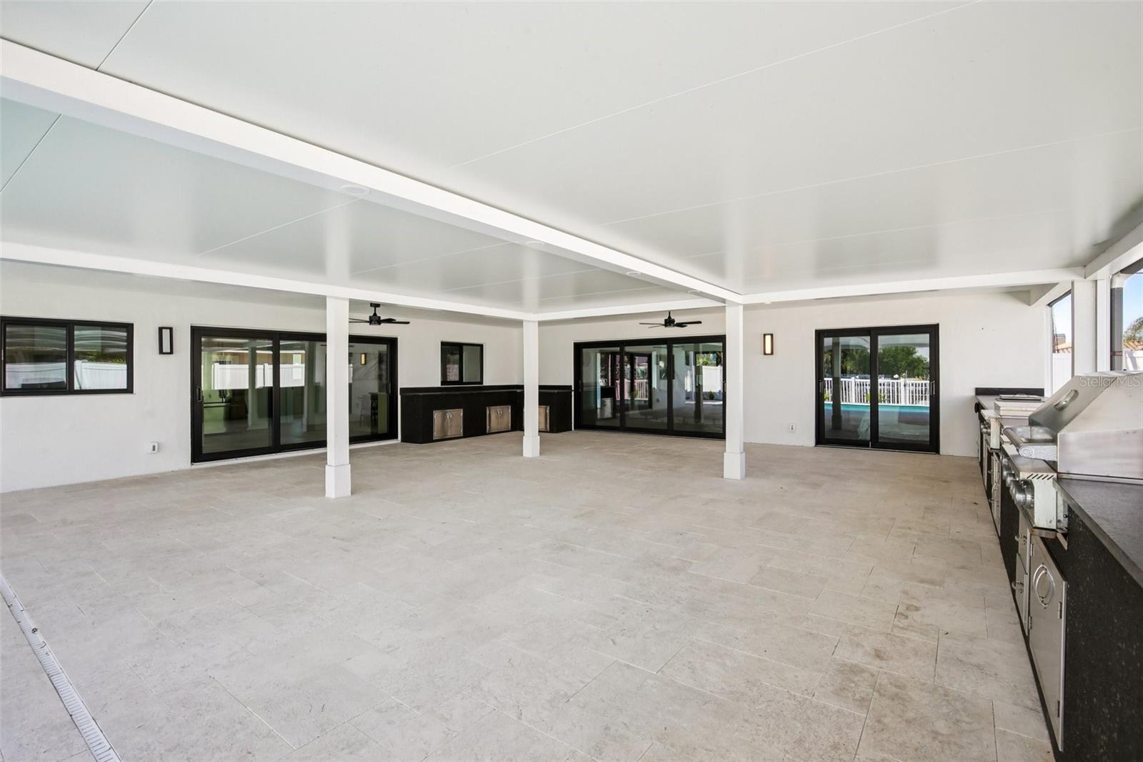 CAPRI ISLE SUB - Residential