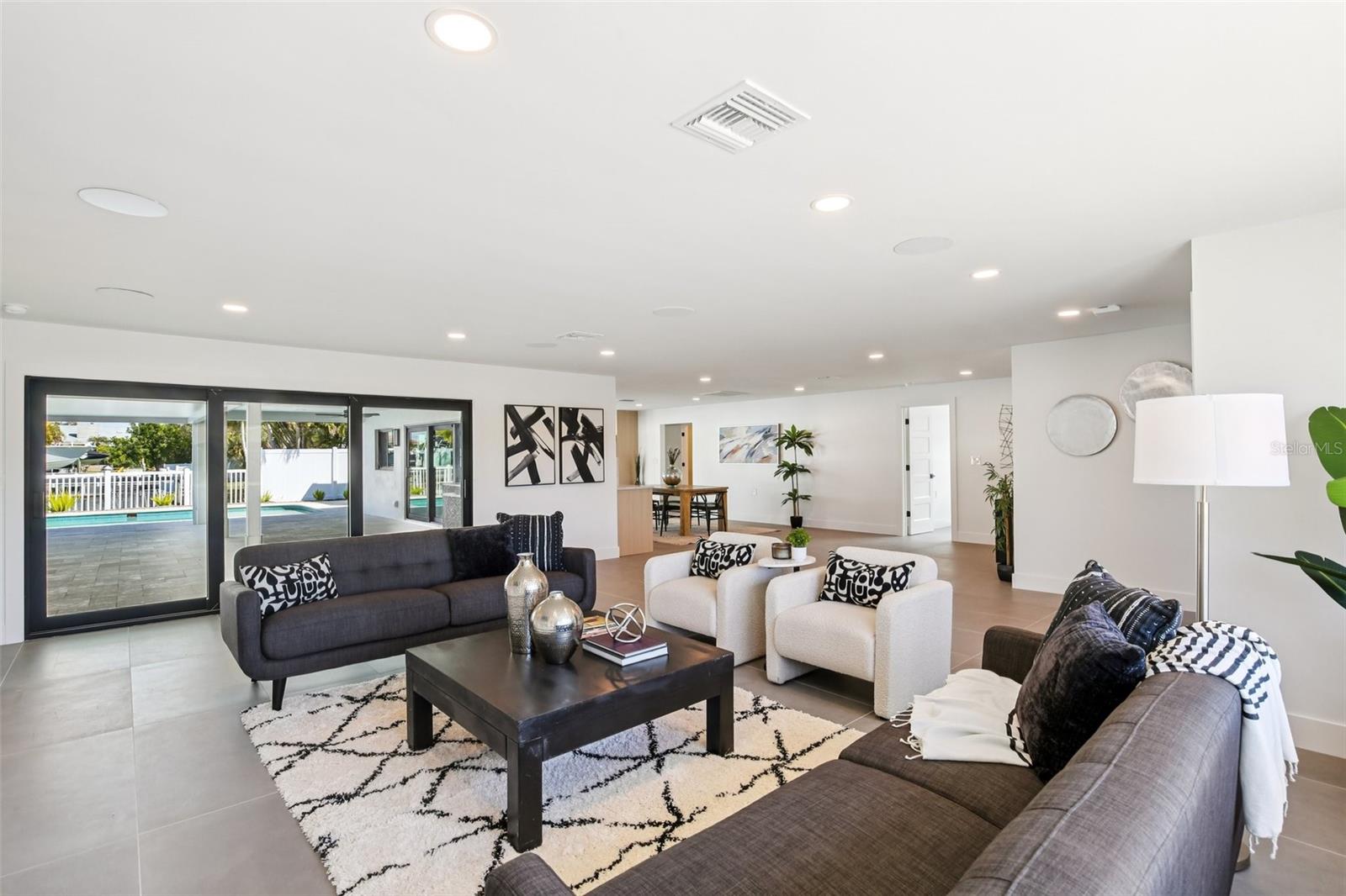 CAPRI ISLE SUB - Residential