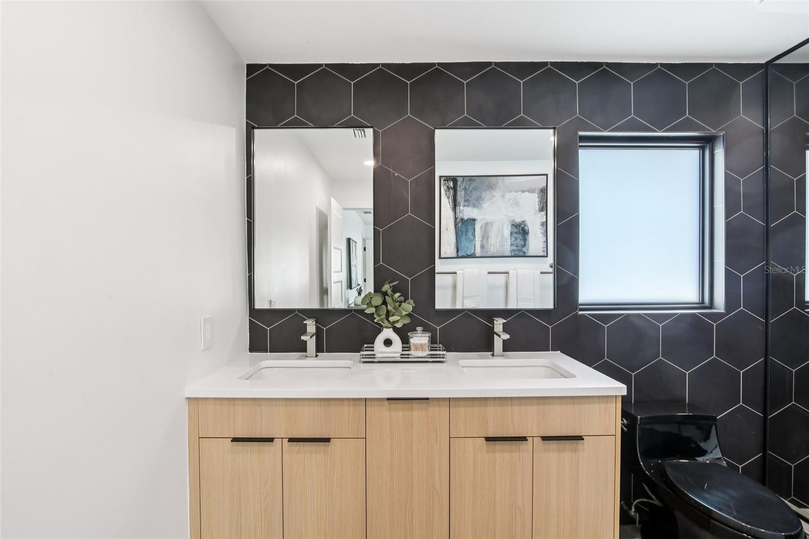 CAPRI ISLE SUB - Residential