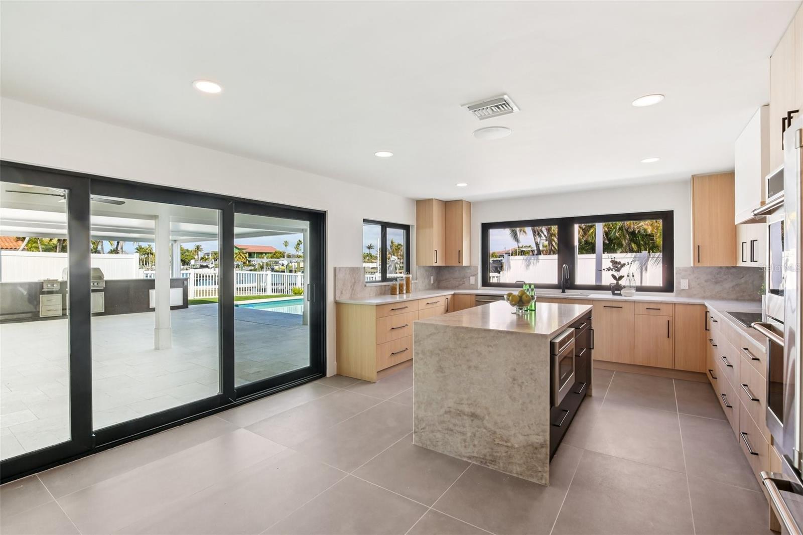 CAPRI ISLE SUB - Residential