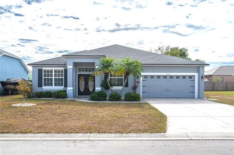 Photo of 4025 Oak Preserve Drive, Winter Haven, FL 33880 (MLS # L4957619)
