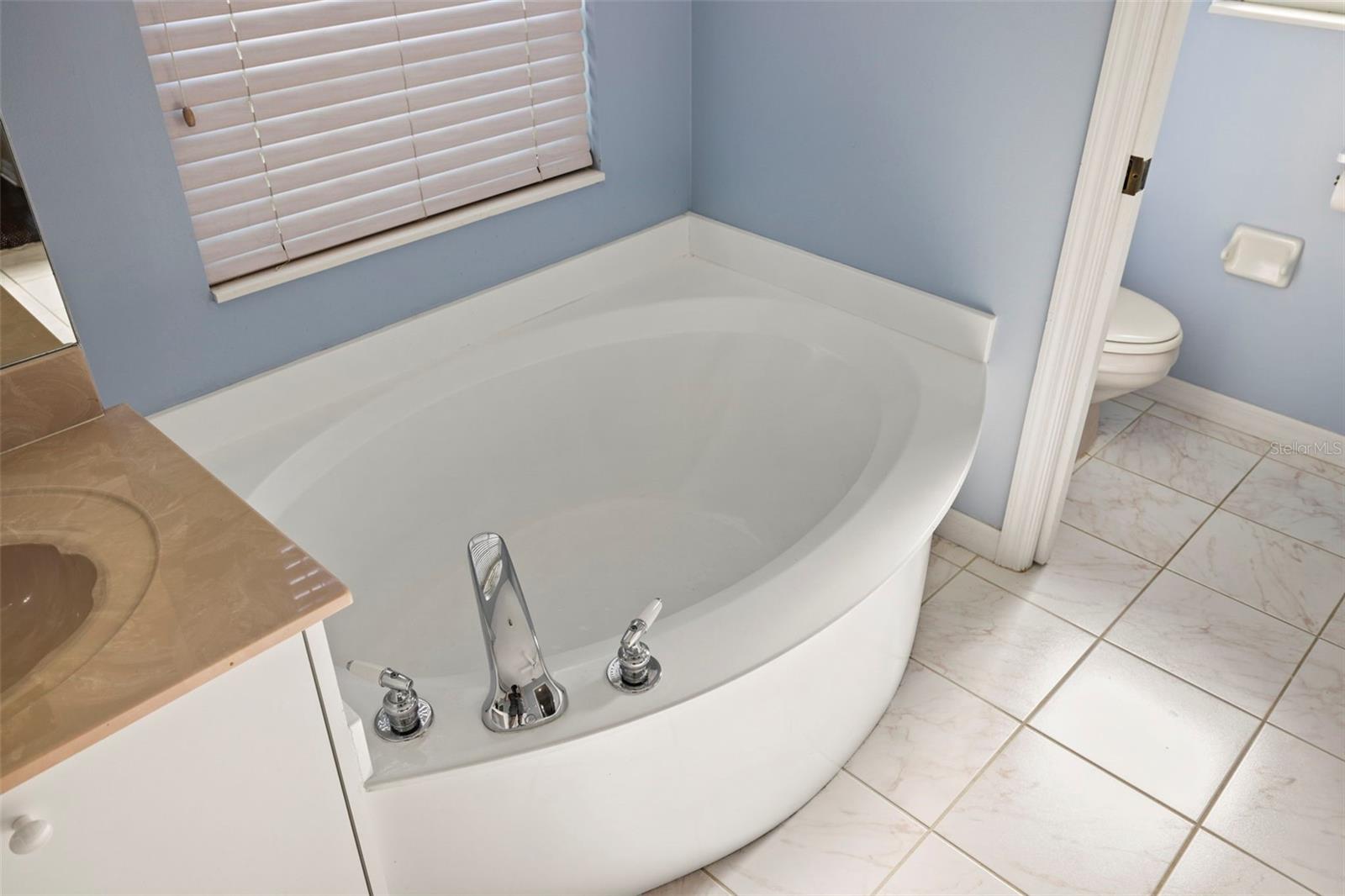 LAKE PEMBROKE SUB - Residential