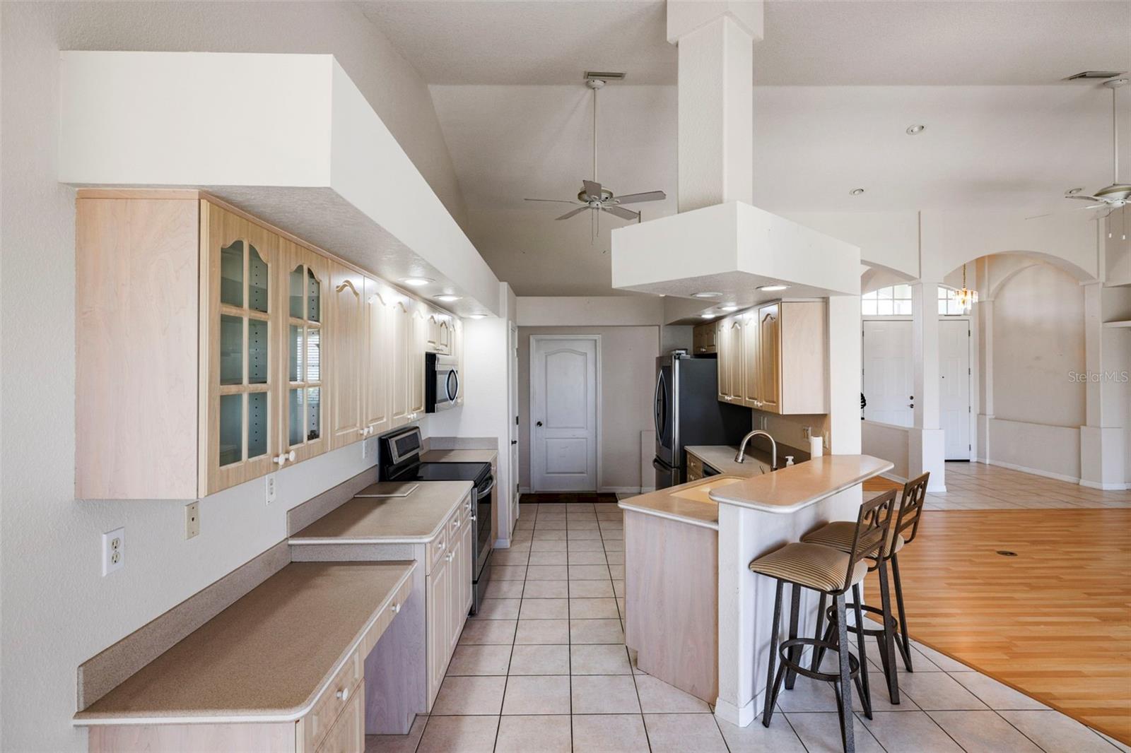 LAKE PEMBROKE SUB - Residential