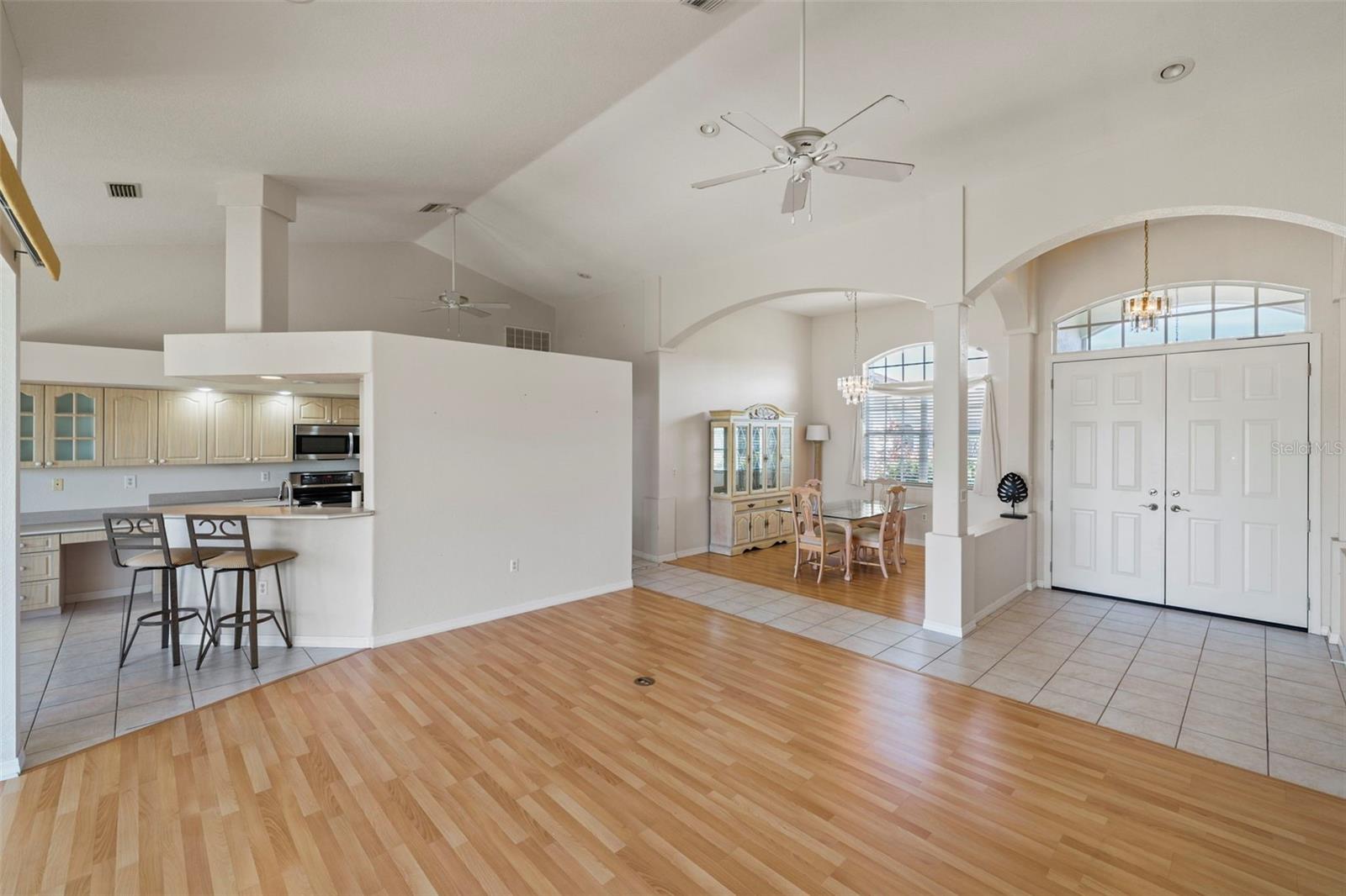 LAKE PEMBROKE SUB - Residential