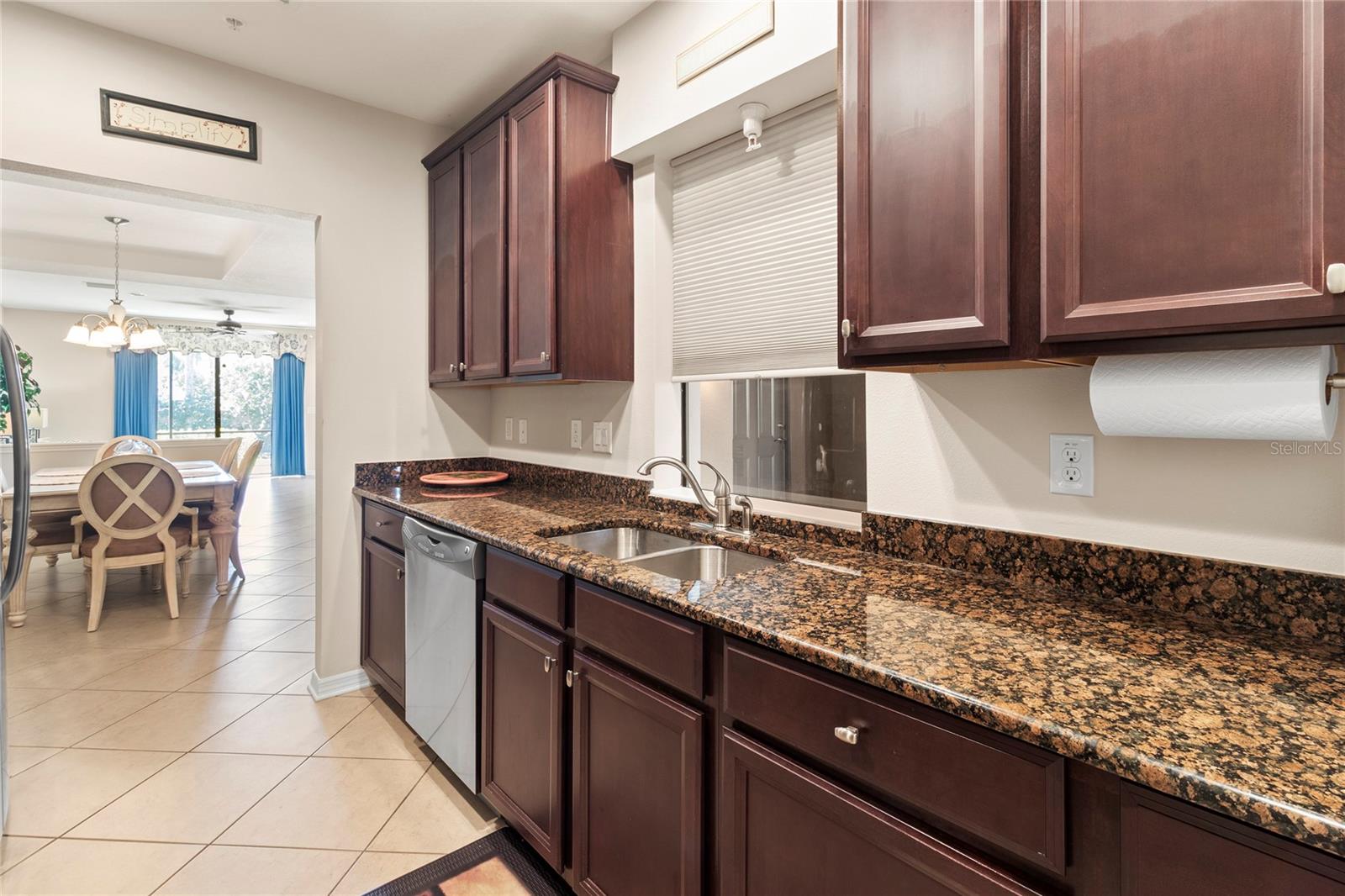 PALMA SOLA TRACE - Residential