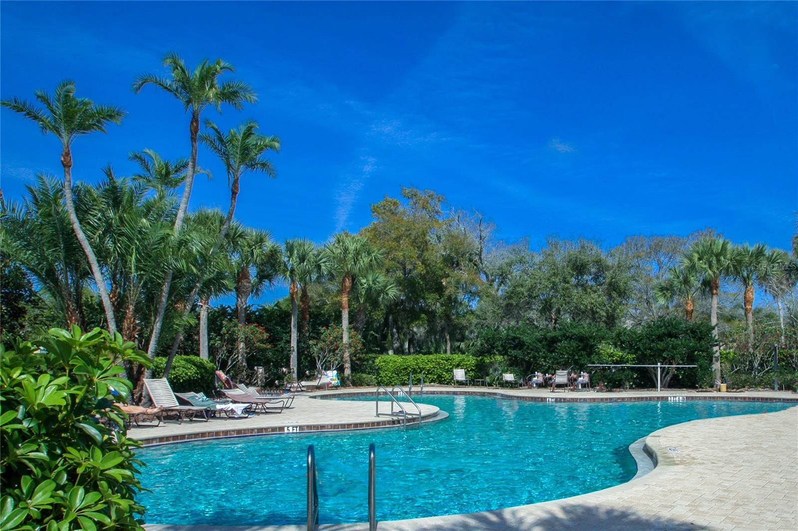 PALMA SOLA TRACE - Residential