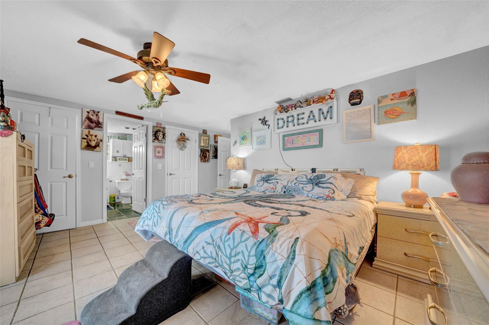 LAKEWOOD VILLAS - Residential