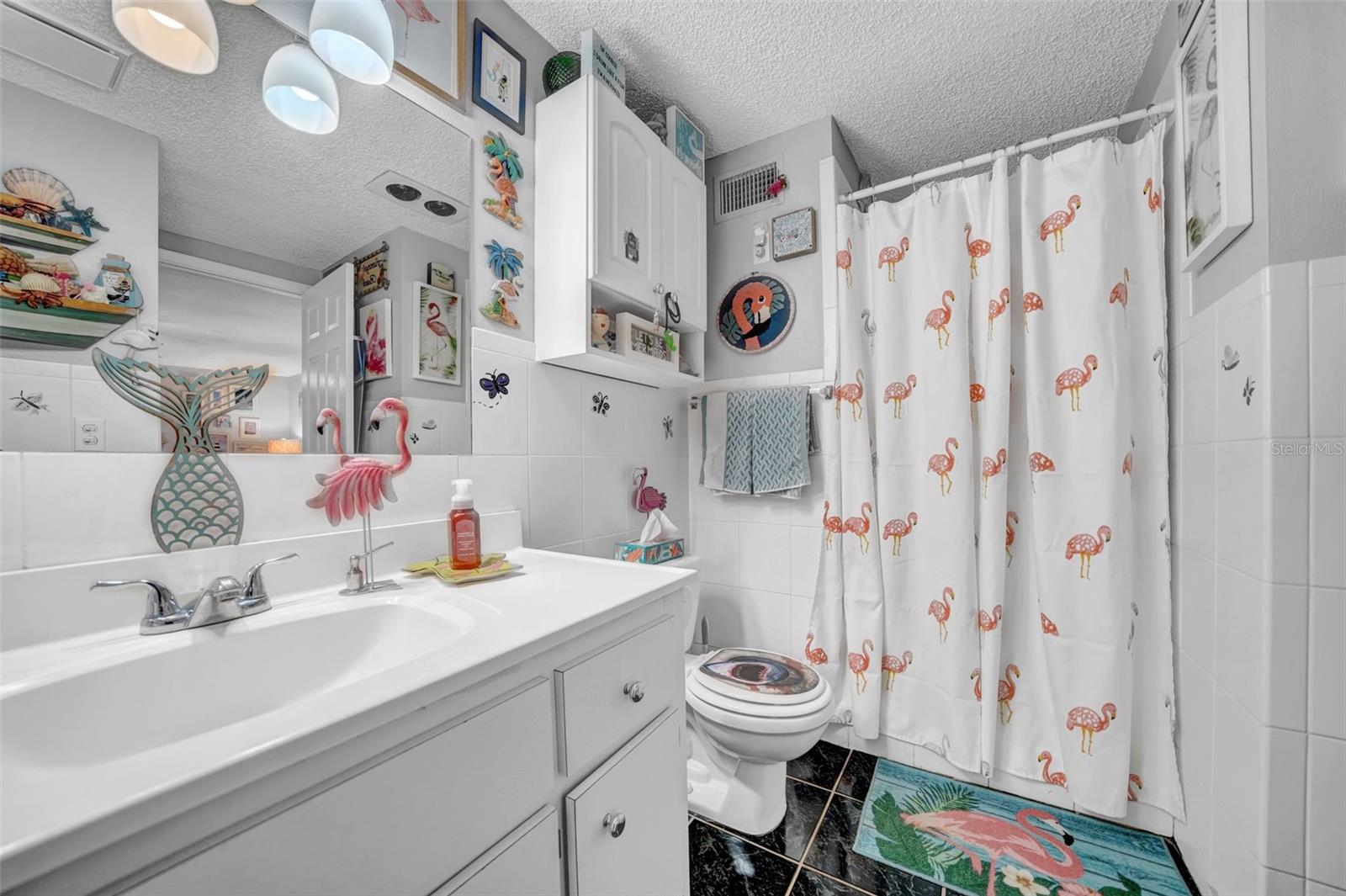 LAKEWOOD VILLAS - Residential