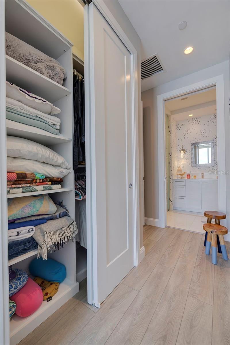ONE ST PETERSBURG CONDO - Residential