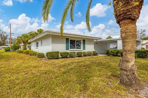 A home in SARASOTA