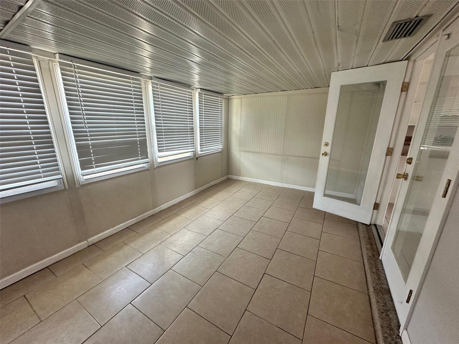 SUNNY MEAD HEIGHTS - Residential Lease