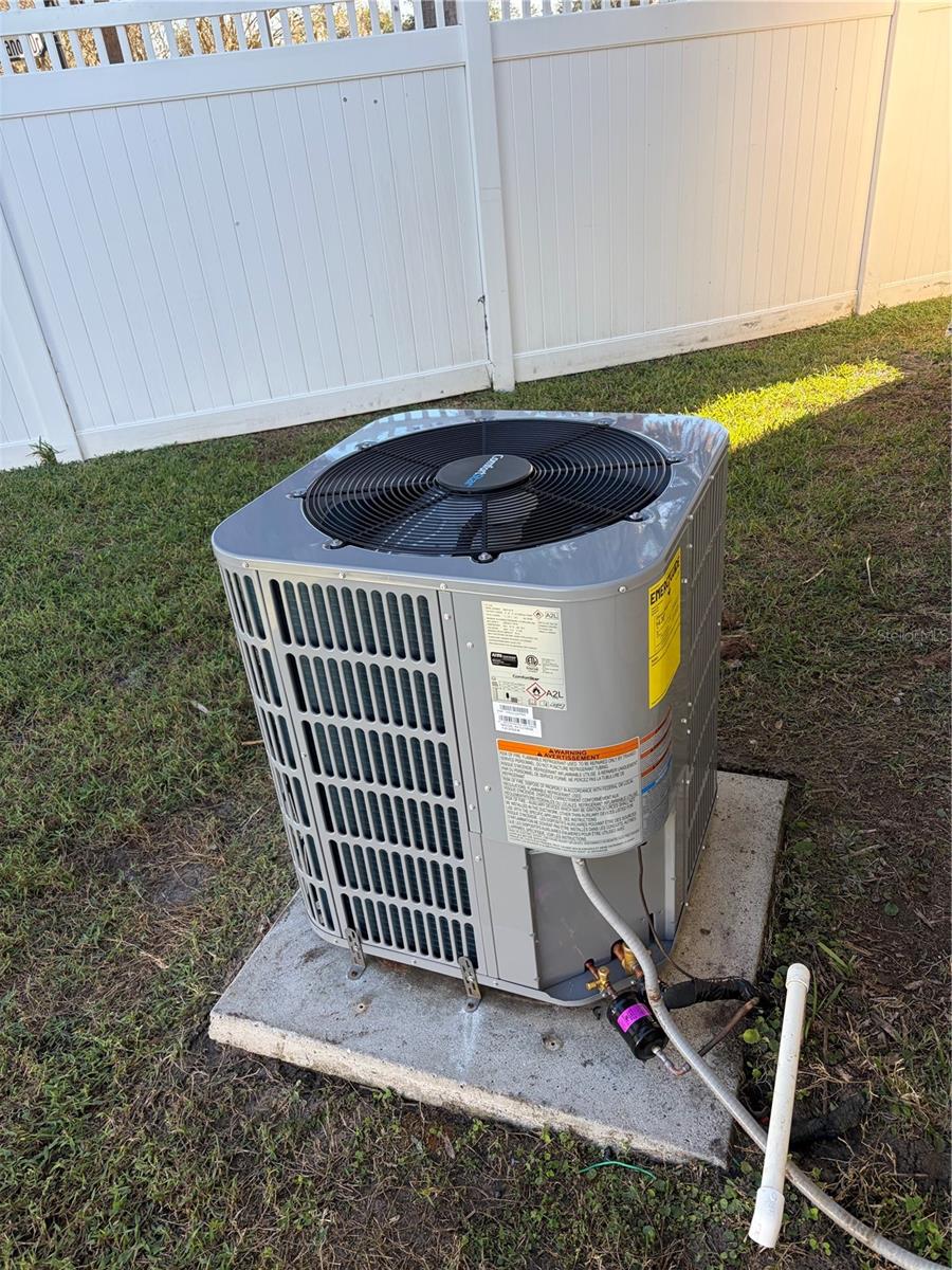 VILLAGES OF SUMTER BROYHILL VILLAS - Residential