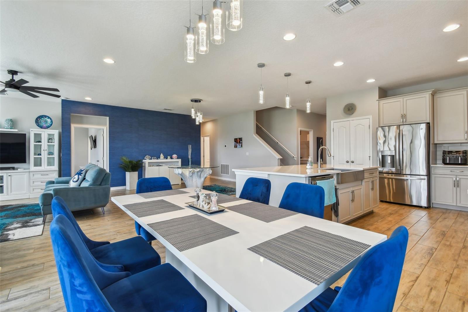 VISTAS/WATERS EDGE PH 2 - Residential