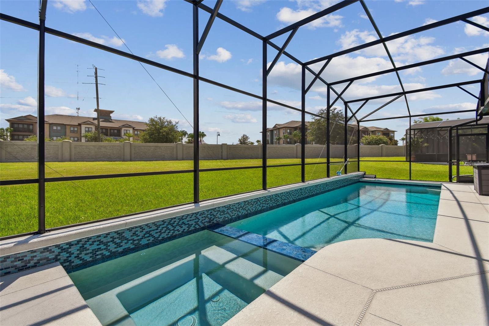 VISTAS/WATERS EDGE PH 2 - Residential