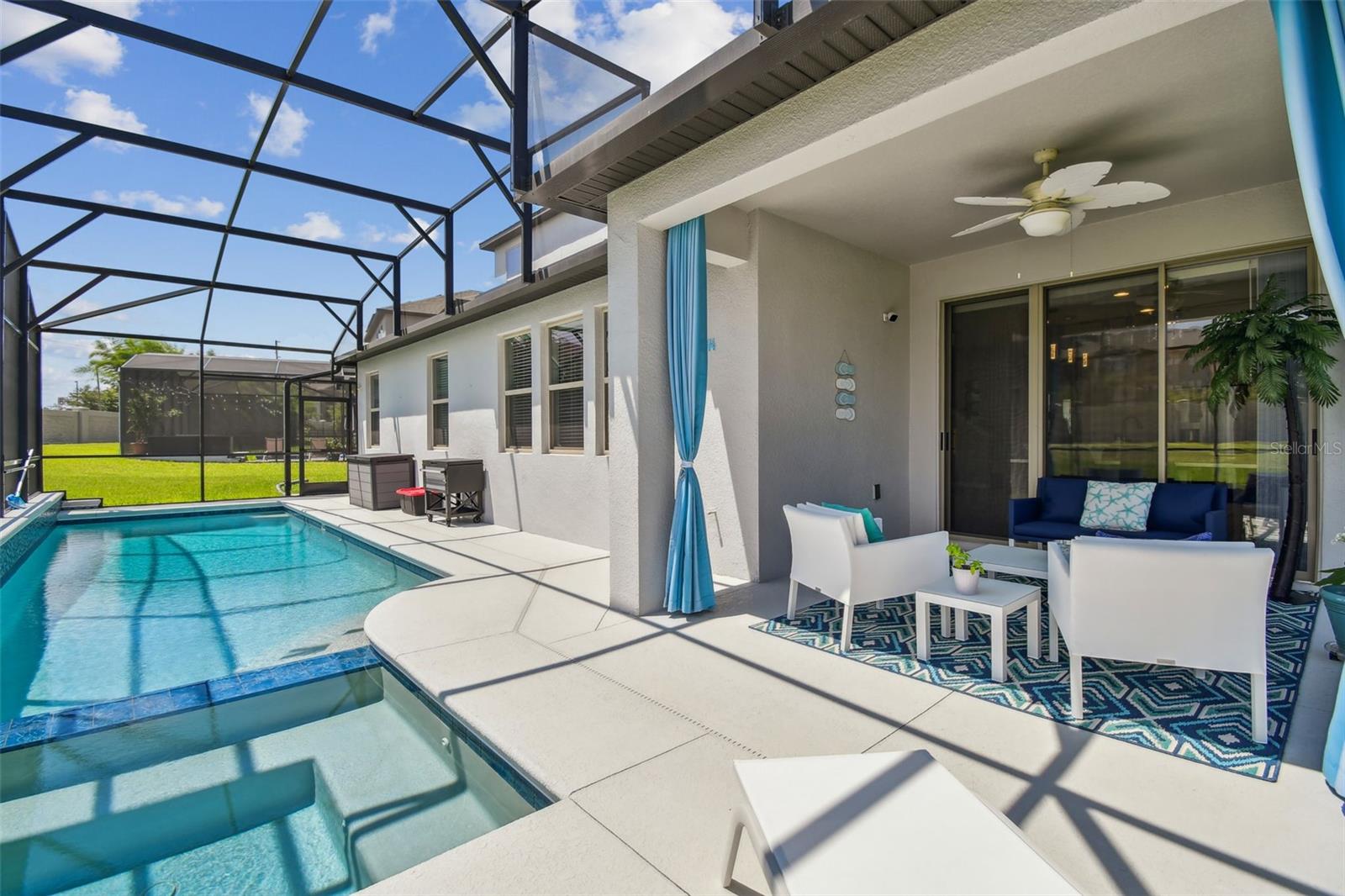VISTAS/WATERS EDGE PH 2 - Residential