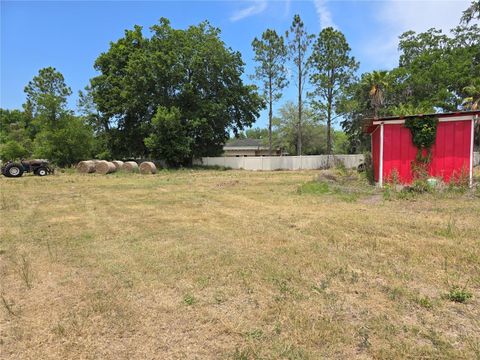 Tiny photo for 11828 County Road 105, Oxford, FL 34484 (MLS # OM700476)