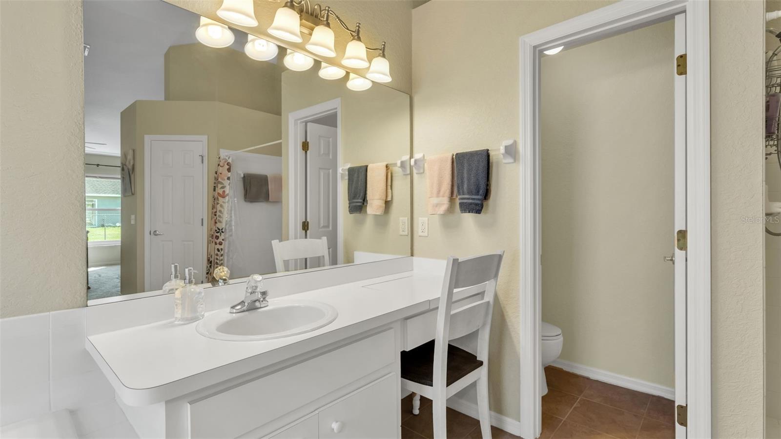 STEEPLECHASE PH 02 - Residential