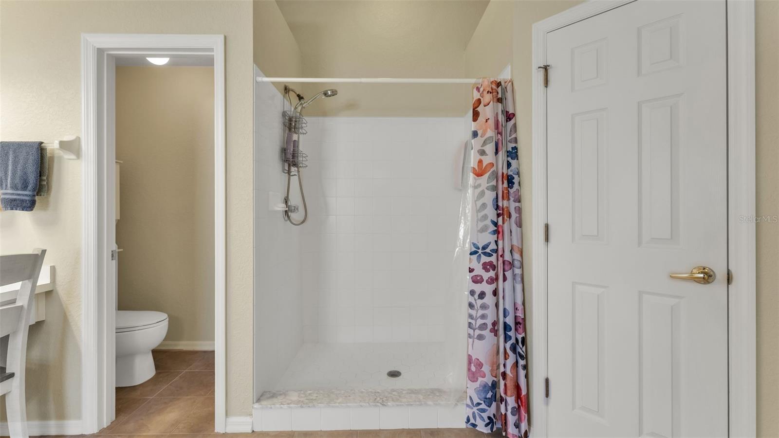 STEEPLECHASE PH 02 - Residential