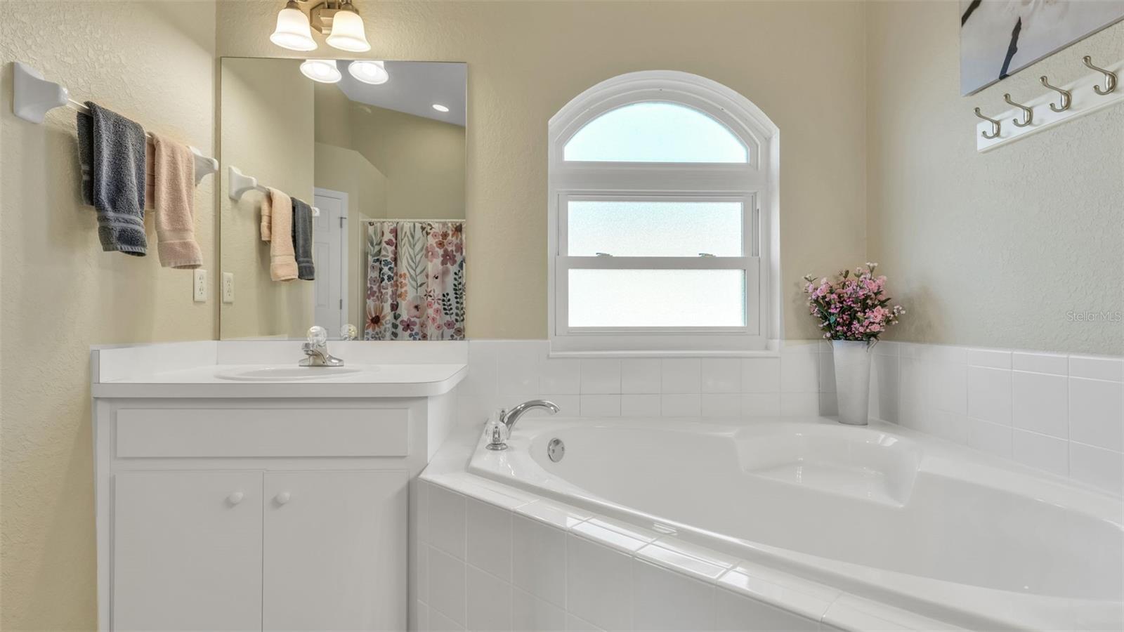 STEEPLECHASE PH 02 - Residential