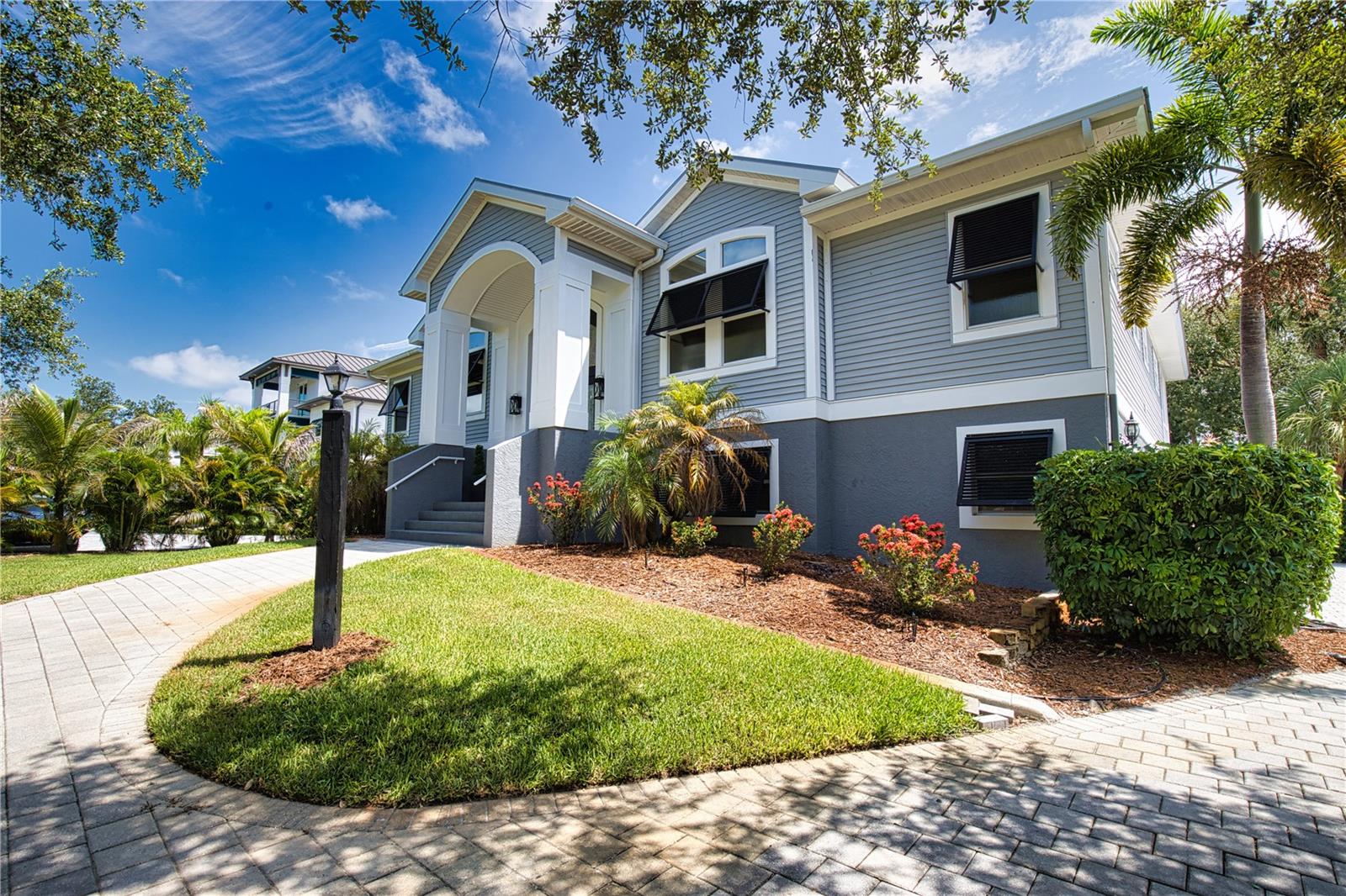 10110 CREEKSIDE DRIVE
