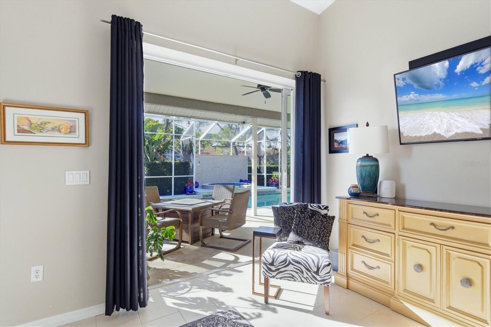 THE MEADOWS - Residential