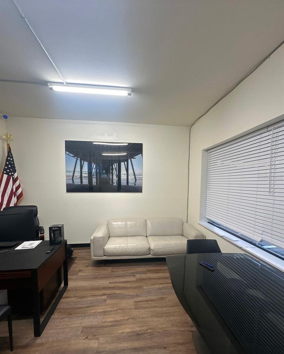 GATEWAY SUB - Commercial Sale