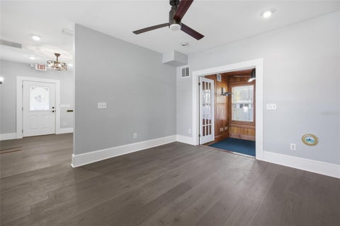 Tiny photo for 527 NE 8th Avenue, Ocala, FL 34470 (MLS # OM725962)