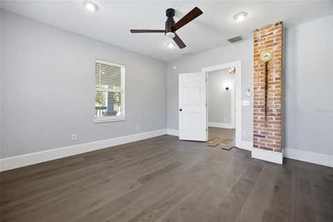Tiny photo for 527 NE 8th Avenue, Ocala, FL 34470 (MLS # OM725962)