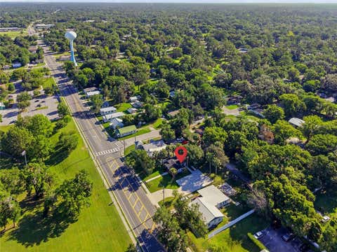 Tiny photo for 527 NE 8th Avenue, Ocala, FL 34470 (MLS # OM725962)