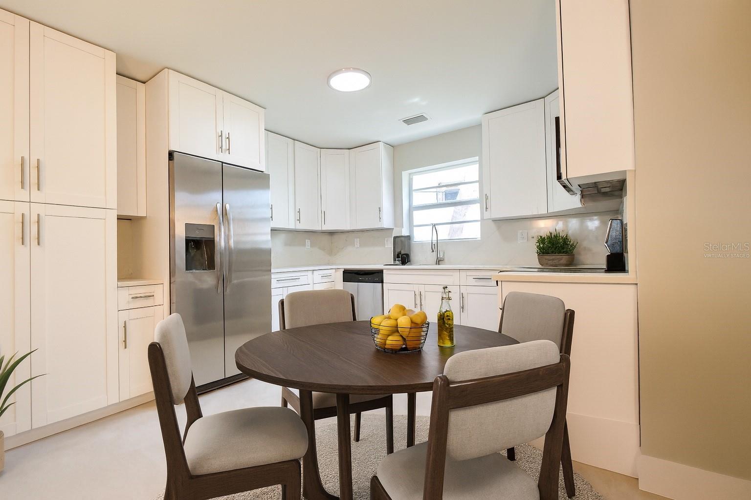 SCOTTS JUNGLEWOOD BCH CLUB - Residential Lease