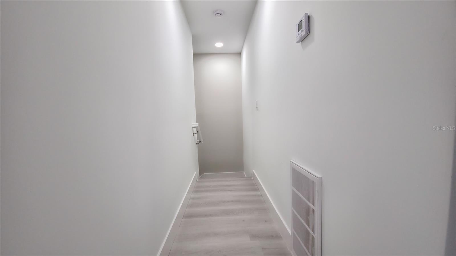 SCOTTS JUNGLEWOOD BCH CLUB - Residential Lease