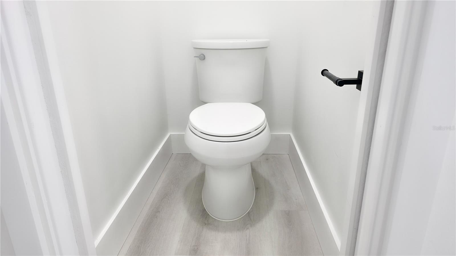 SCOTTS JUNGLEWOOD BCH CLUB - Residential Lease