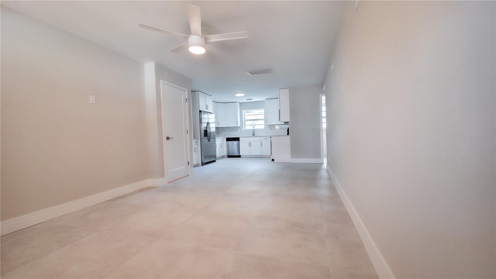 SCOTTS JUNGLEWOOD BCH CLUB - Residential Lease