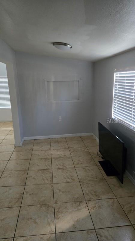 GRANT PARK ADD BLOCKS 36- - Residential Lease