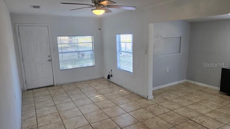 GRANT PARK ADD BLOCKS 36- - Residential Lease