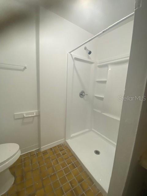 LAKEWOOD PARK - Residential Lease