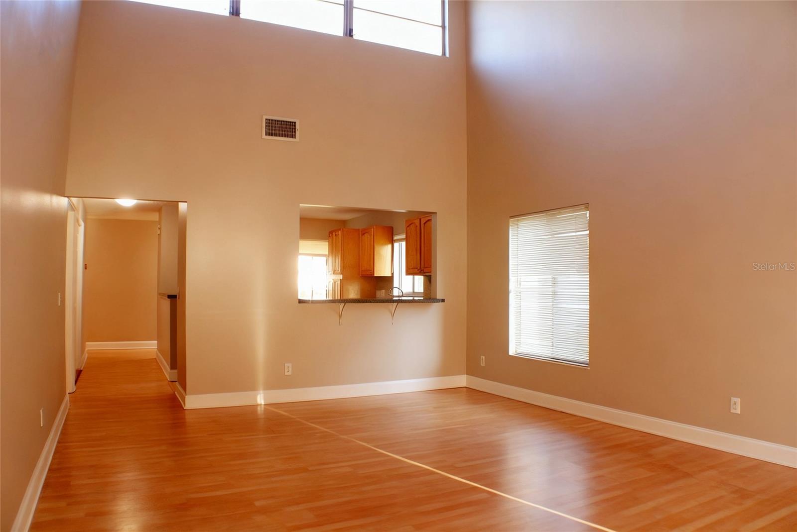 DAHLIA VLG CONDO 2 - Residential