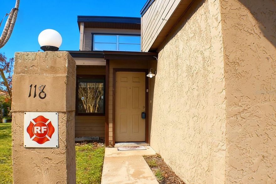 Welcome to this well-positioned 3-bedroom, 2-bath corner unit offering added privacy, extra natural light, and a more open feel compared to interior units. The home features a functional layout with a spacious living room highlighted by high ceilings, creating an airy and inviting atmosphere perfect for both relaxing and entertaining.
Enjoy the added benefit of a fenced backyard, ideal for outdoor living, pets, or entertaining guests with privacy.
Ideally located just minutes from Downtown Orlando, major highways (FL-408 & Semoran Blvd), shopping, dining, and everyday conveniences, this property provides both comfort and accessibility. The corner positioning enhances curb appeal and offers additional outdoor space and flexibility.
Whether you’re looking for a primary residence or an income-producing property, this is a fantastic opportunity in a growing and central Orlando market.

Don’t miss this one—schedule your showing today!