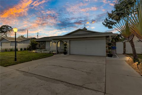 A home in SEMINOLE