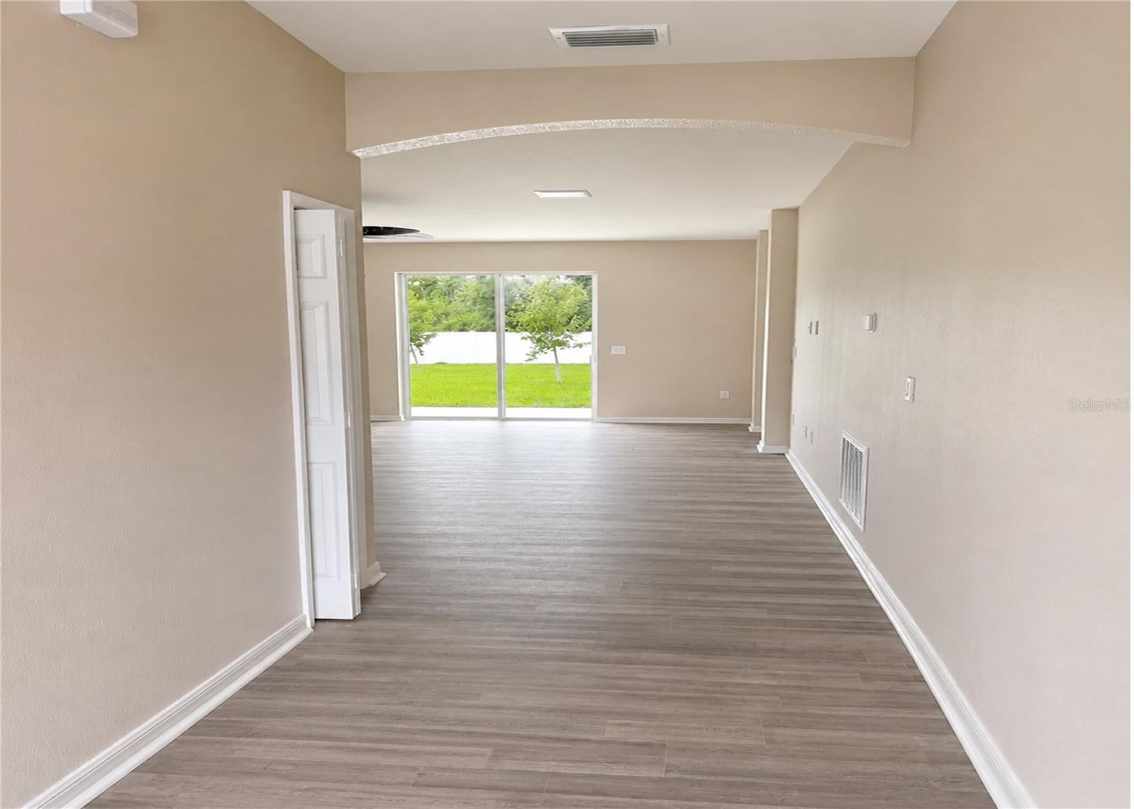 411 SHANNON ESTATES COURT