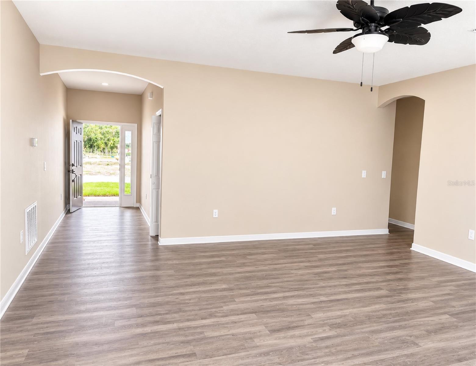 411 SHANNON ESTATES COURT