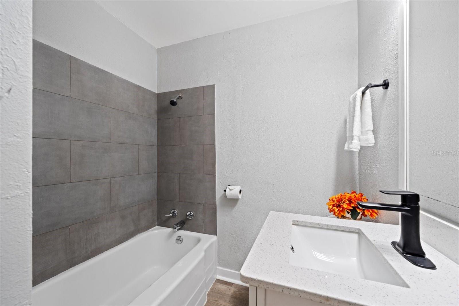 BOUGENVISTA SUB - Residential