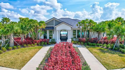 A home in WIMAUMA