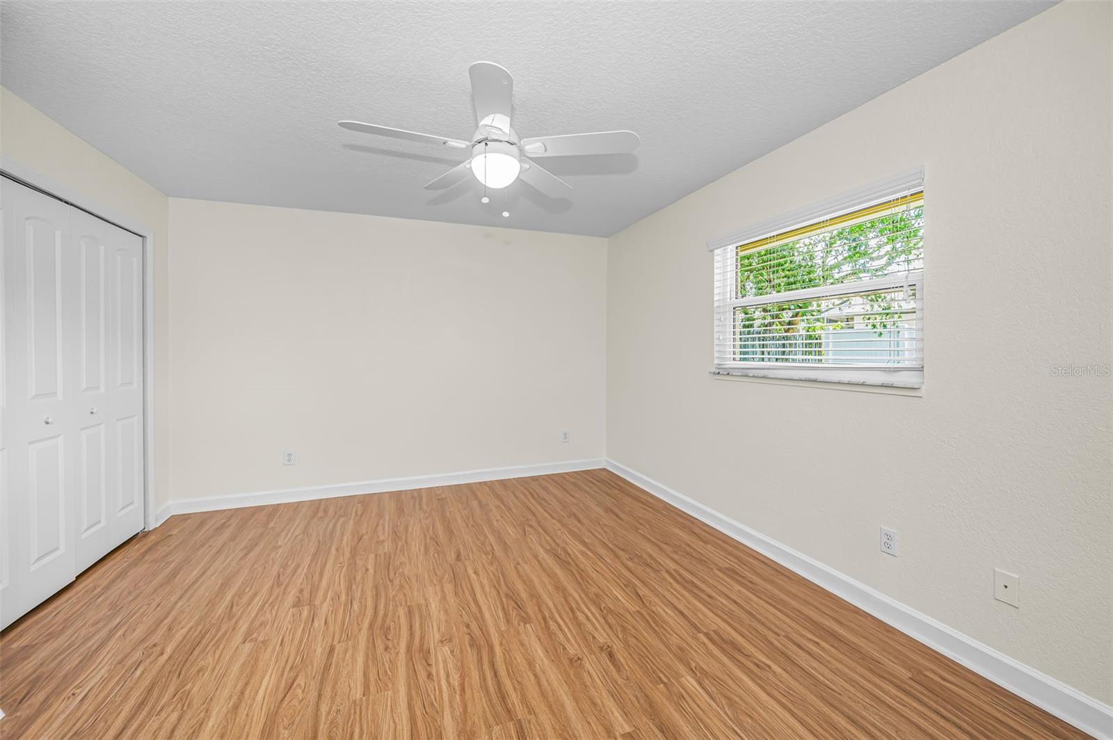 EAST LAKE WOODLANDS - Residential