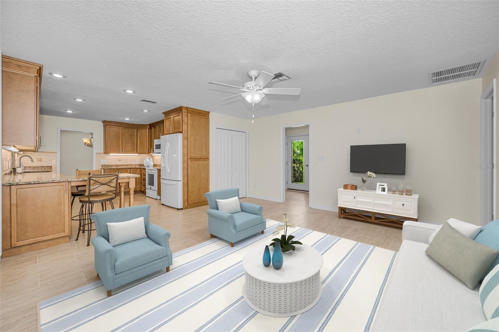 EAST LAKE WOODLANDS - Residential