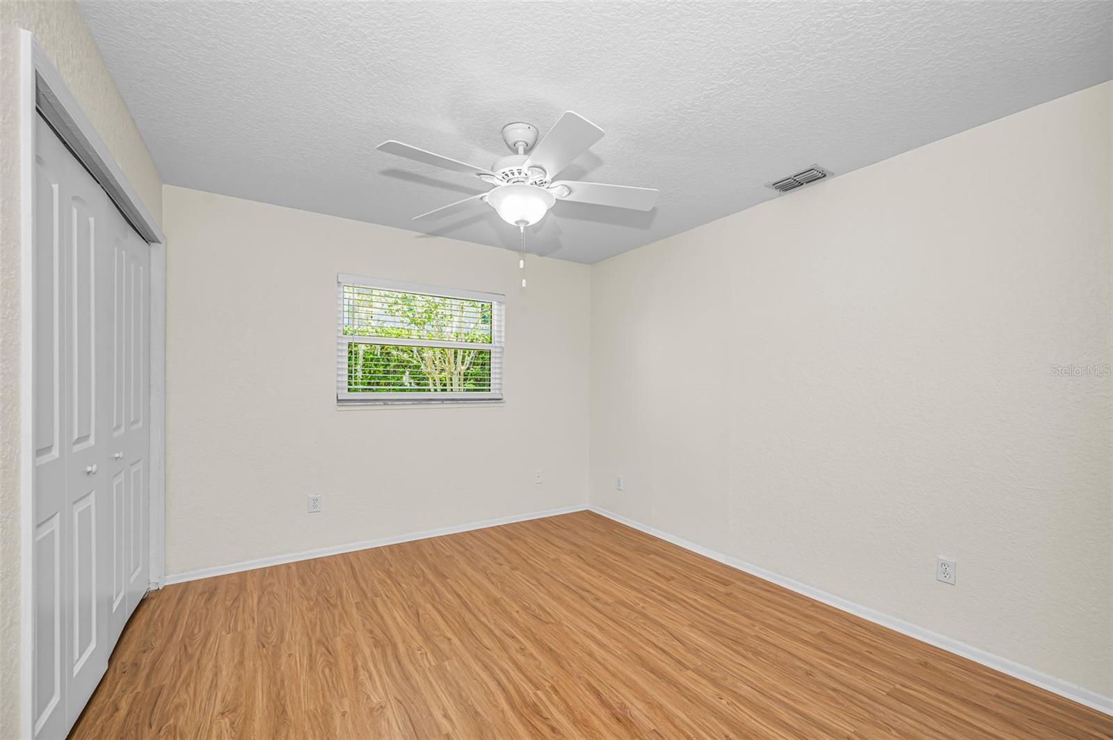 EAST LAKE WOODLANDS - Residential